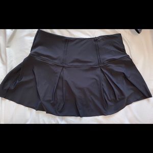 Lululemon tennis skirt 13”